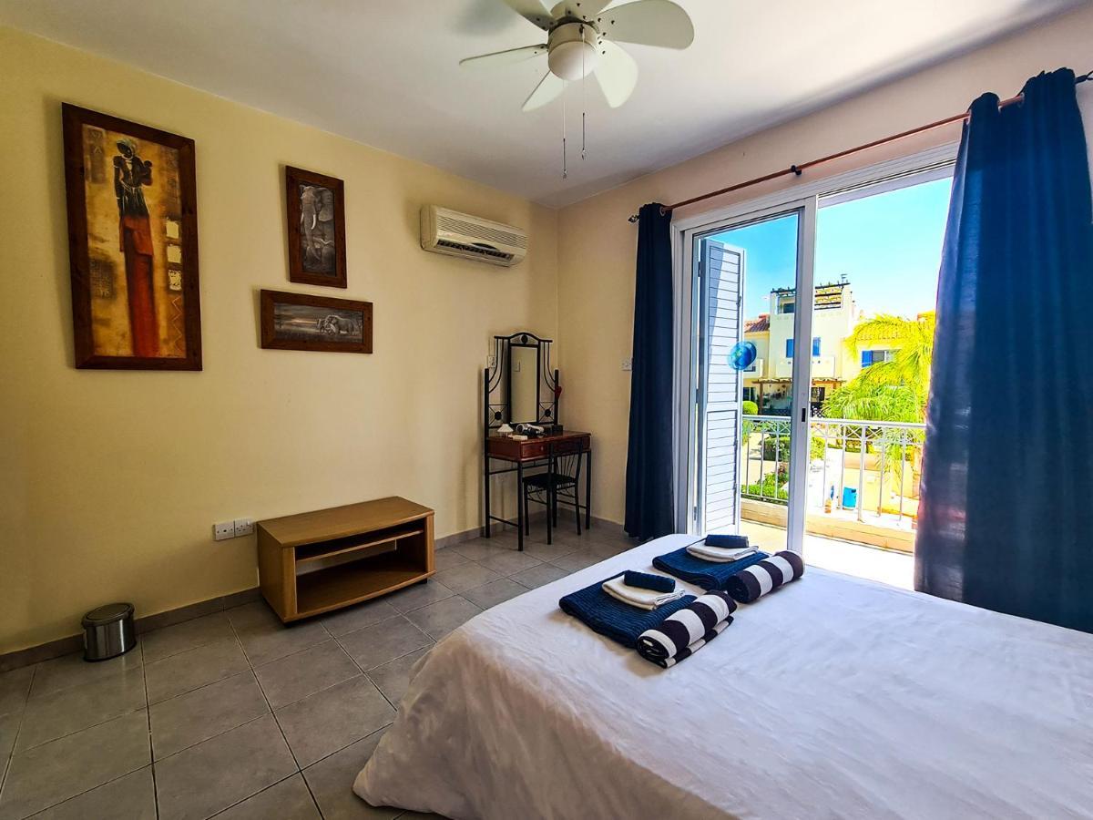 Serena Townhouse 佩亚 外观 照片